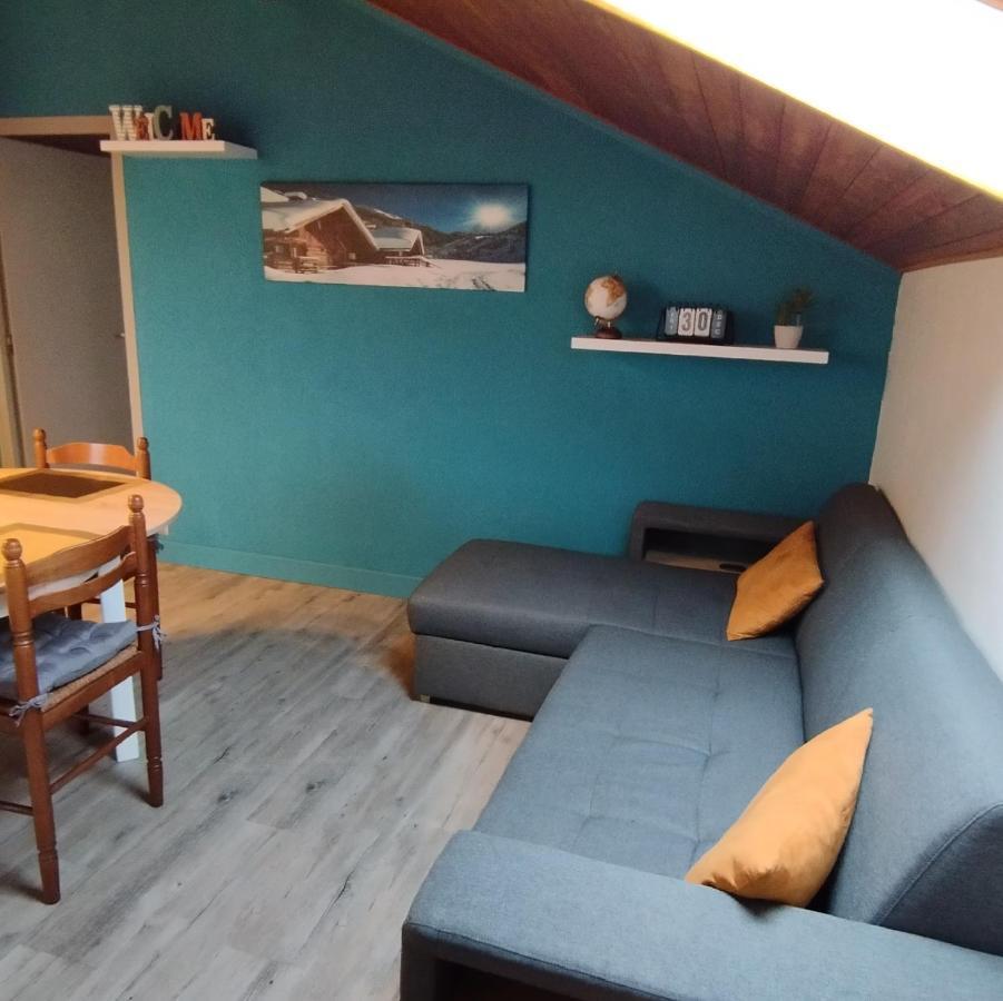 Superbe Appartement Tout Confort Lyaud Extérieur photo